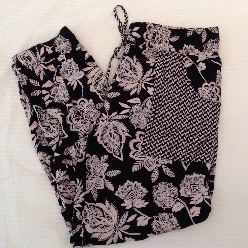 LAST CHANCE American Eagle Soft Pants